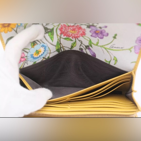 Gucci Limited Edition 50th Anniversary Japan Exclusive Floral Wallet - Picture 9 of 10